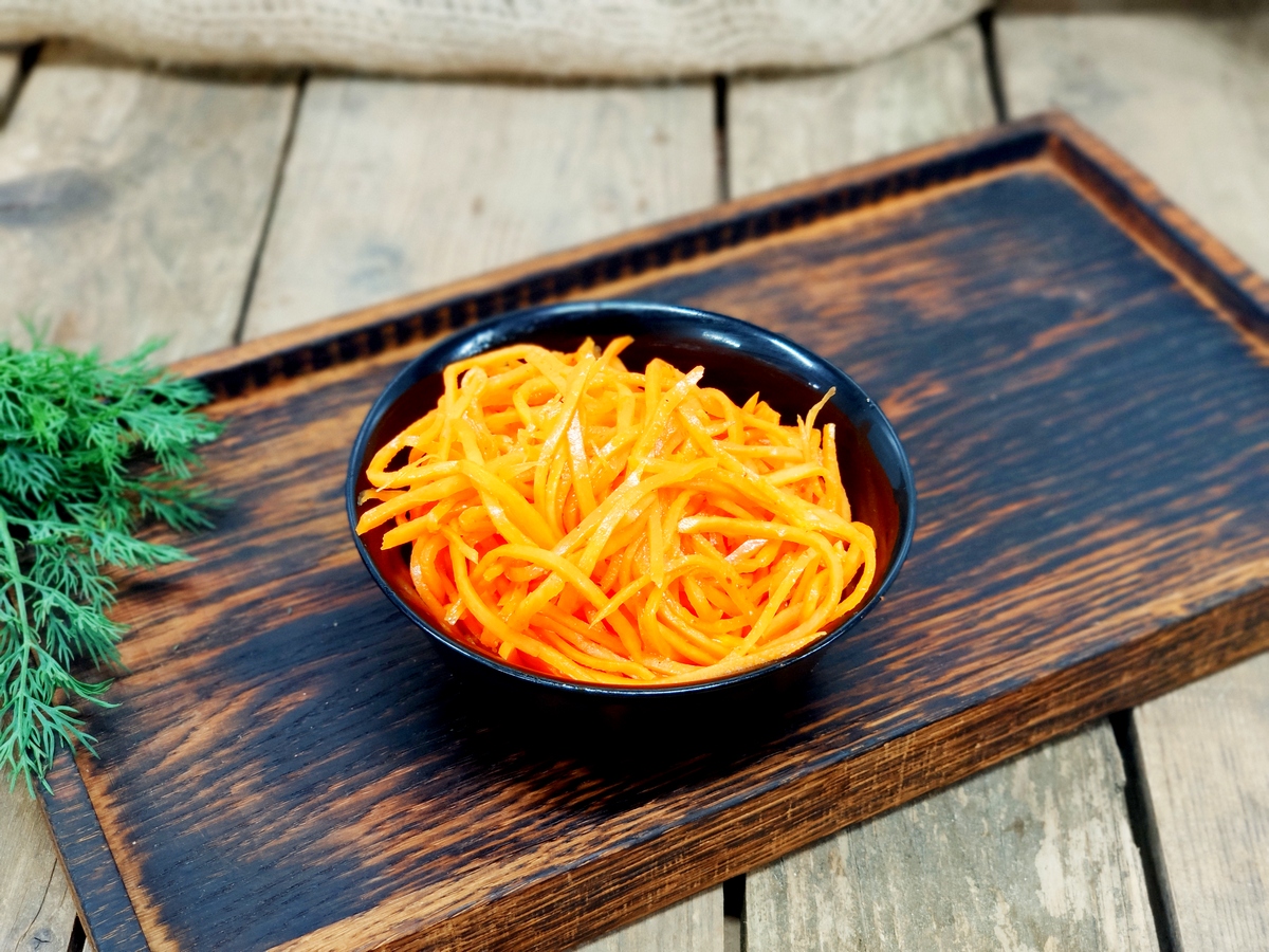 Морковь по-корейски умеренно острая